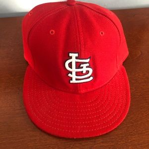 St. Louis Cardinals fitted - lightly used